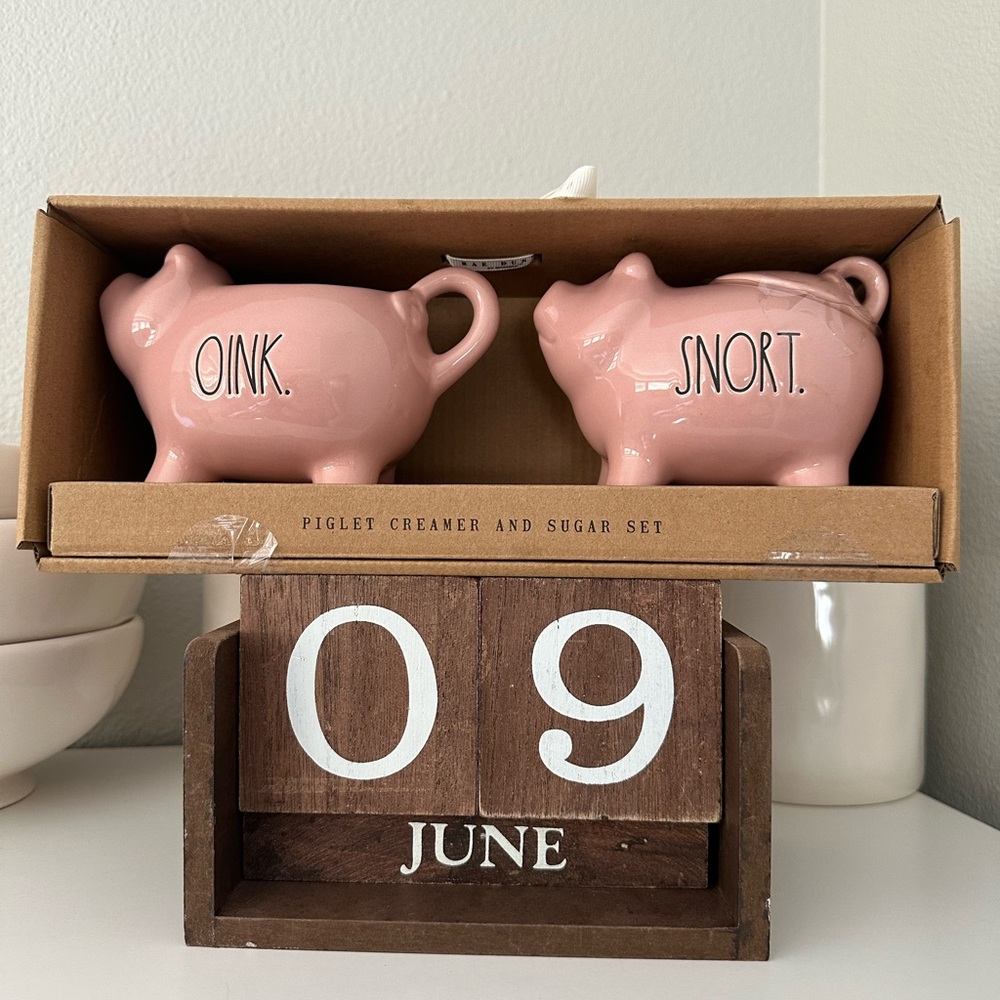 Rae Dunn Pink pig cream and sugar set